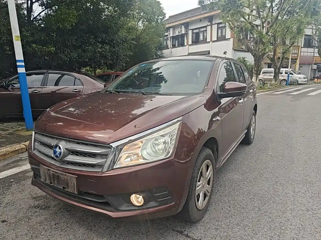 Venucia T70 2016 2015 1.6L Manual Ruixing Edition
