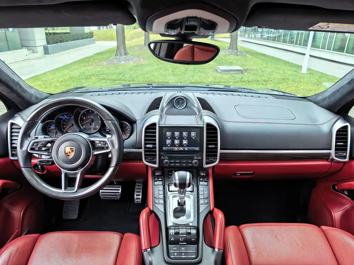 Porsche Cayenne 2015 Cayenne Turbo 4.8T фото 32