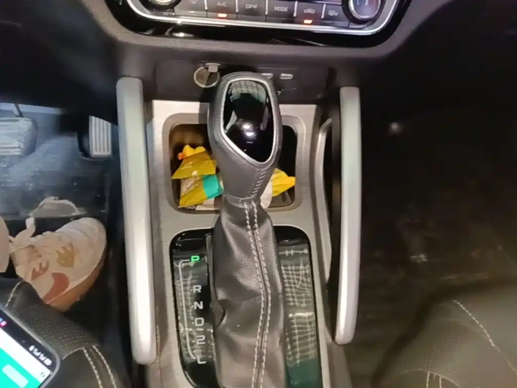Geely Vision X3 2017 2017 1.5L Automatic Premium