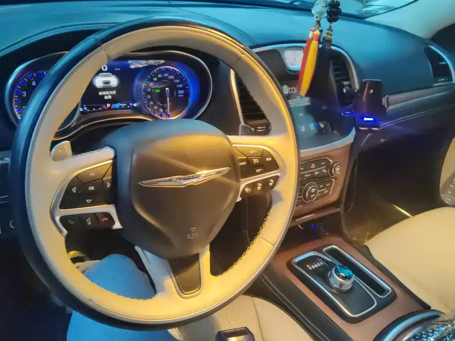 Chrysler 300C (Import) 2017 2014 3.0L Excellence Edition