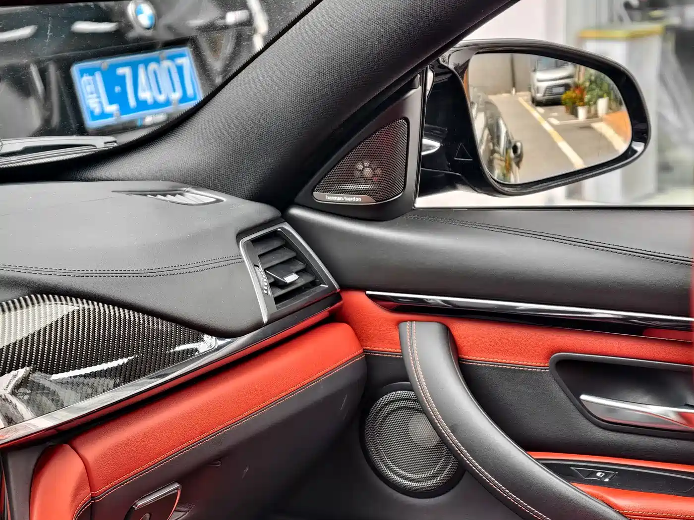 BMW M4 2017 M4 Coupe фото 8
