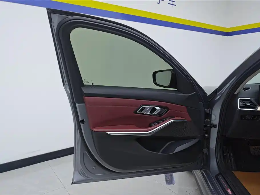 BMW i3 2022 eDrive 35 L фото 7