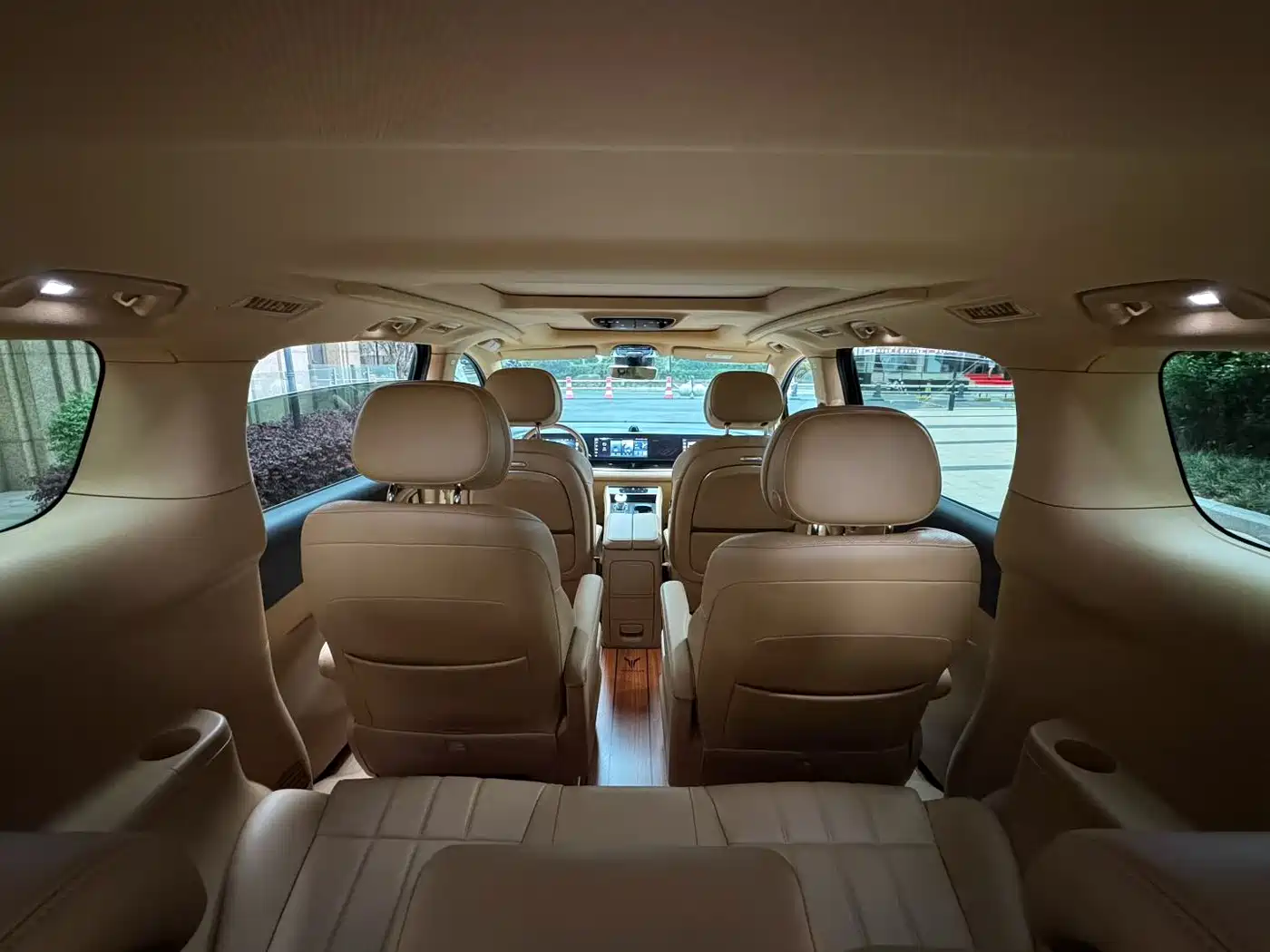 Voyah Auto Voyah Dreamer 2022 Low Carbon Edition Home фото 7