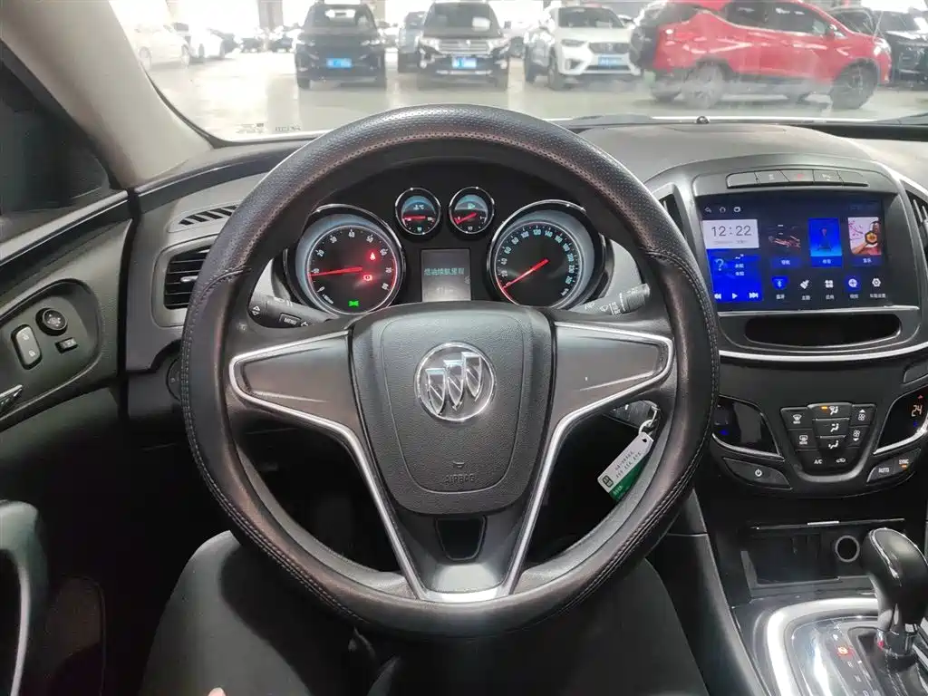 Buick Regal 2015 1.6T Leading Tech Edition фото 7