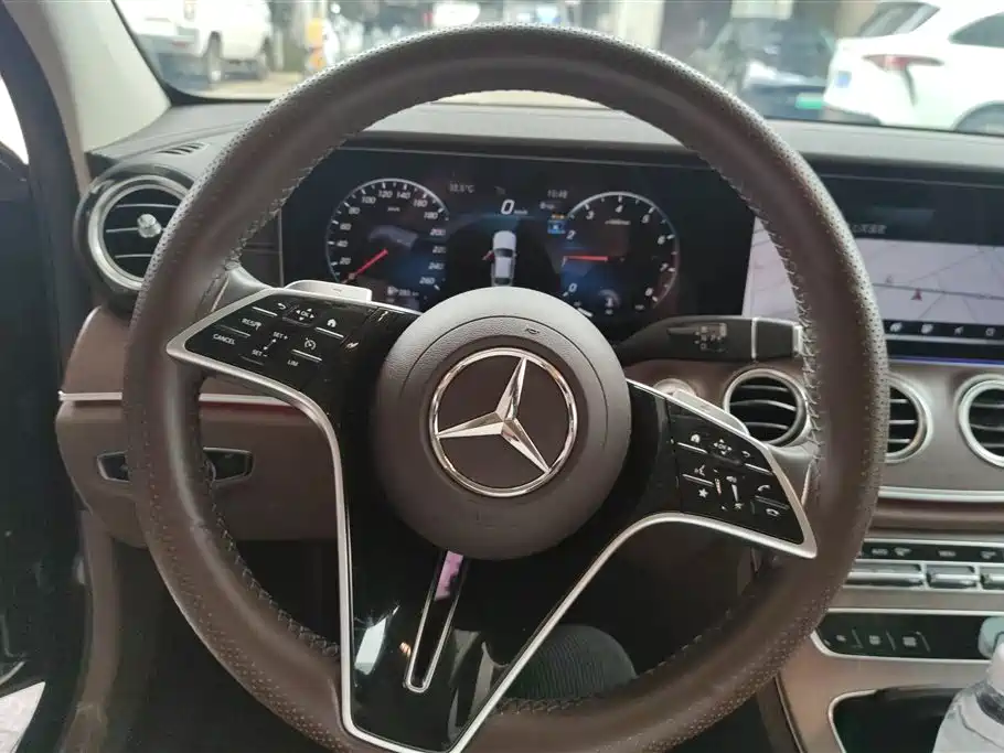 Mercedes-Benz E-Class 2023 Facelift E 300 L Fashion фото 15