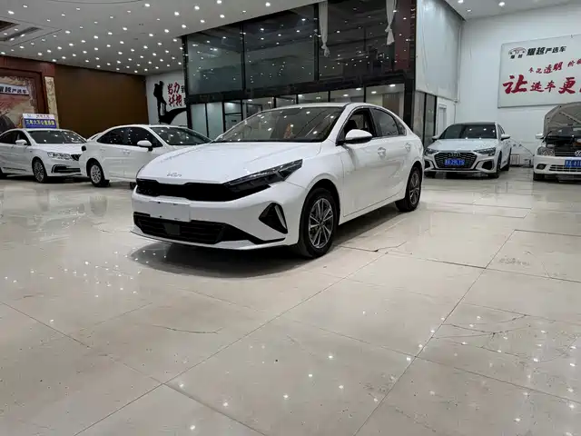 KIA K3 2024