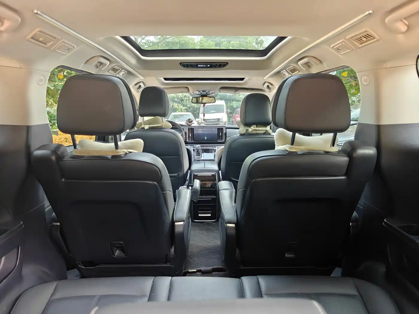 GAC Trumpchi Trumpchi M8 2023 Leading Series 390T Premium Edition фото 9