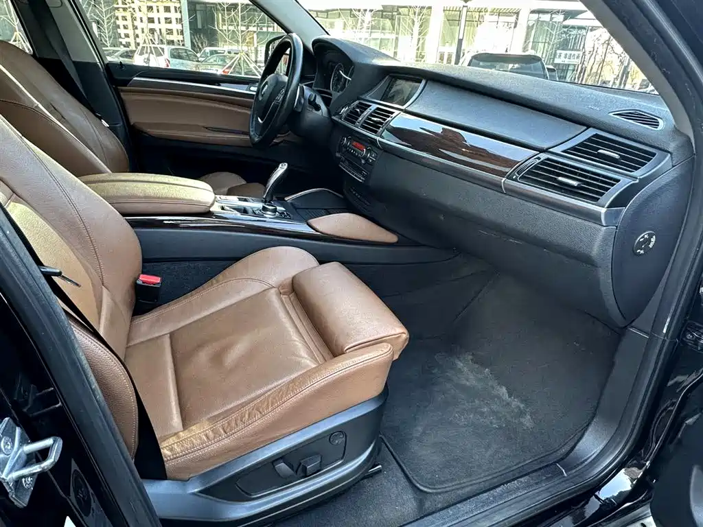 BMW X6 2014 xDrive35i Sport фото 8