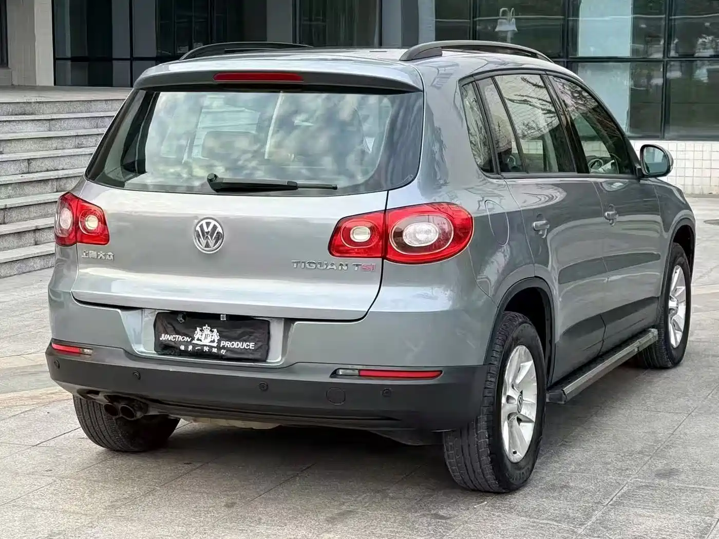 Volkswagen Tiguan 2010 1.8TSI Automatic 2WD Urban фото 6