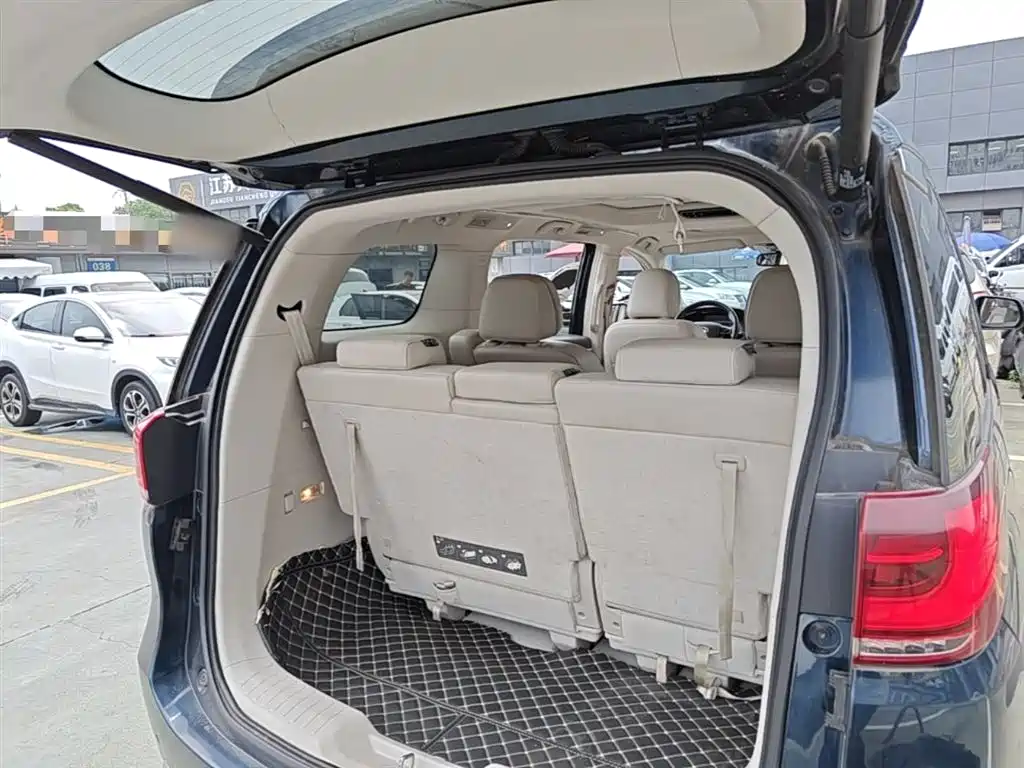 GAC Trumpchi Trumpchi M8 2020 390T Prestige фото 19