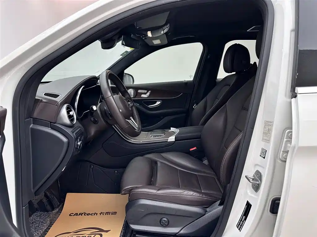 Mercedes-Benz GLC 2021 GLC 300 L 4MATIC Sporty фото 8