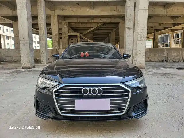 Audi A6L 2022 40 TFSI Luxury Elegance