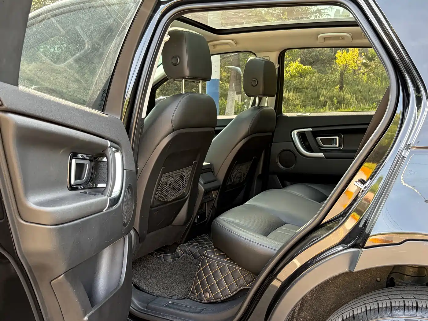 Фото 9 - Land Rover Discovery Sport