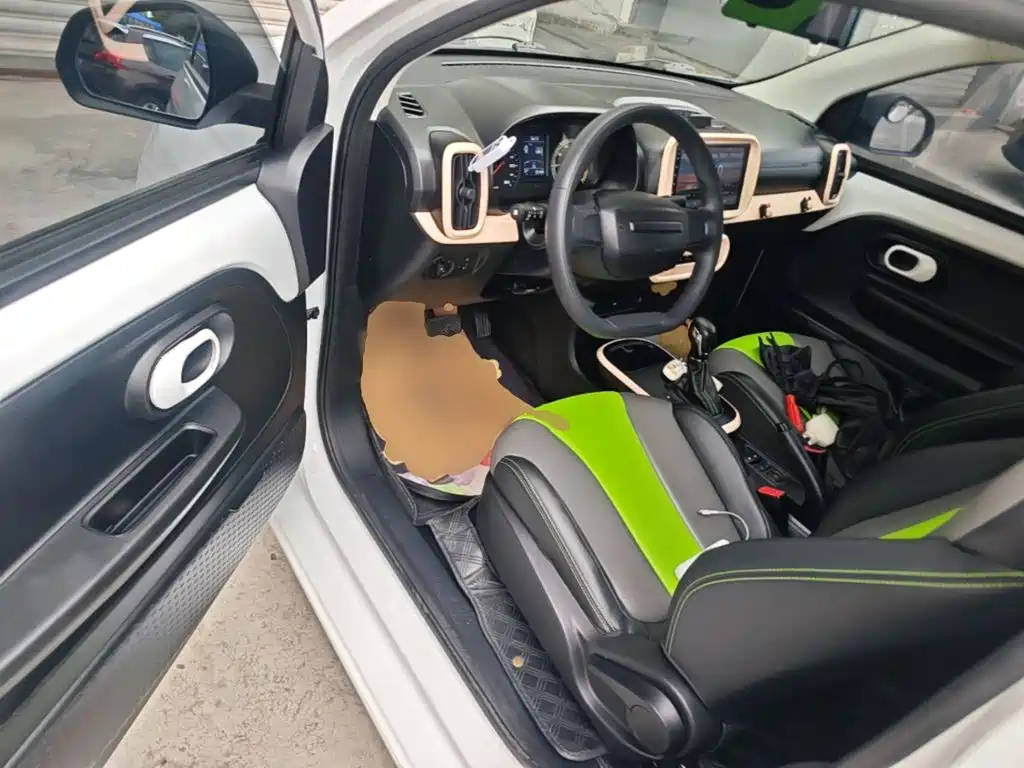 Roewe Kaiwei CLEVER 2021 2021 302km New Four-Seat Super Edition