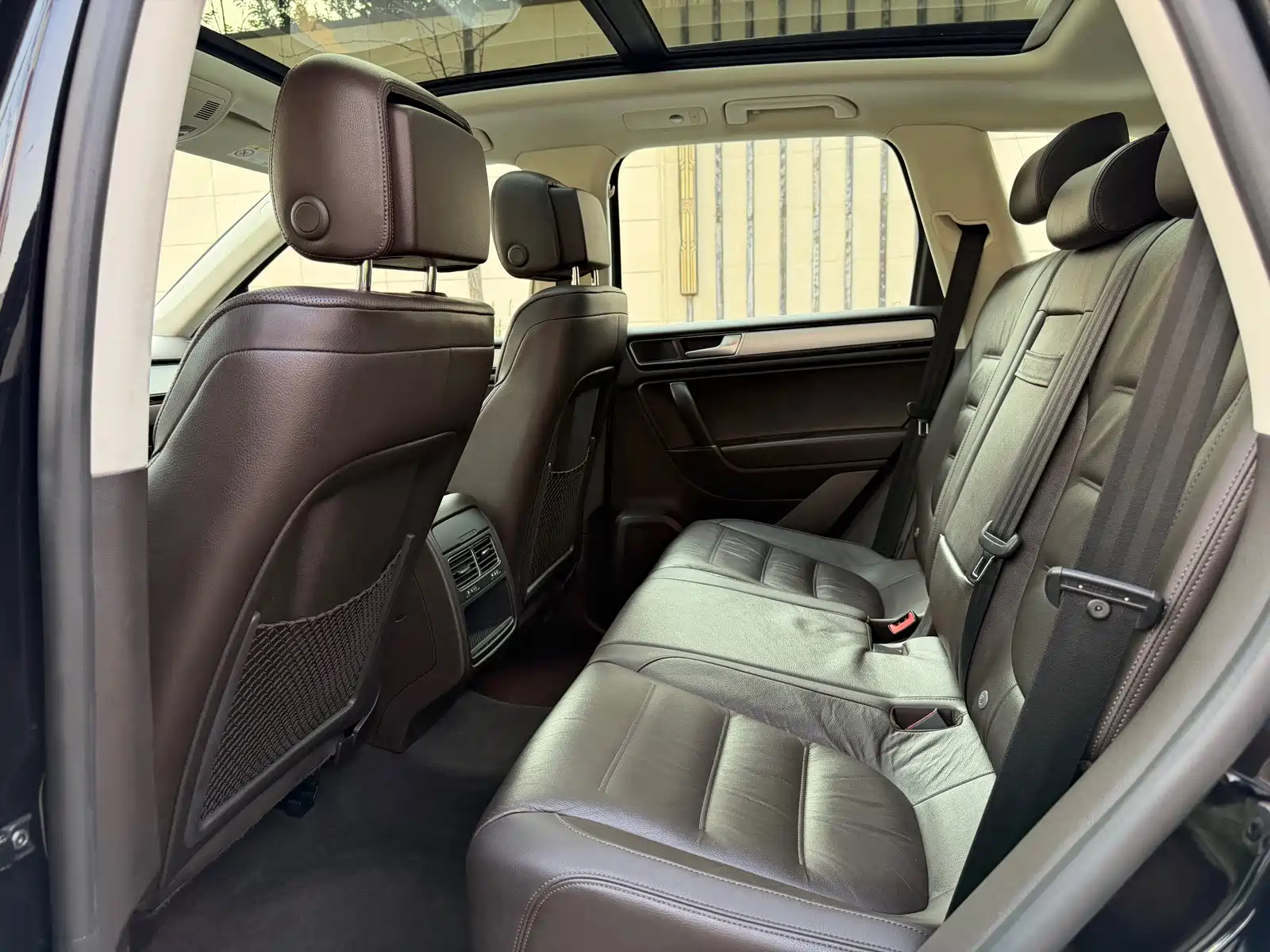 Фото 9 - Volkswagen Touareg