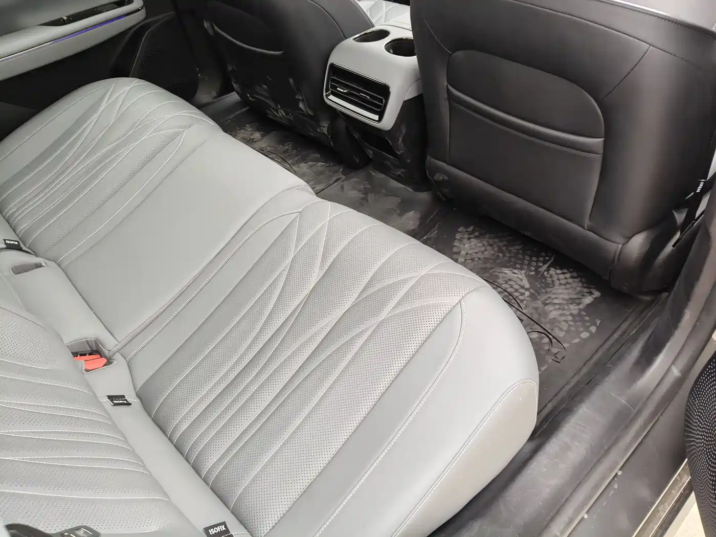 GEELY GALAXY GALAXY E8