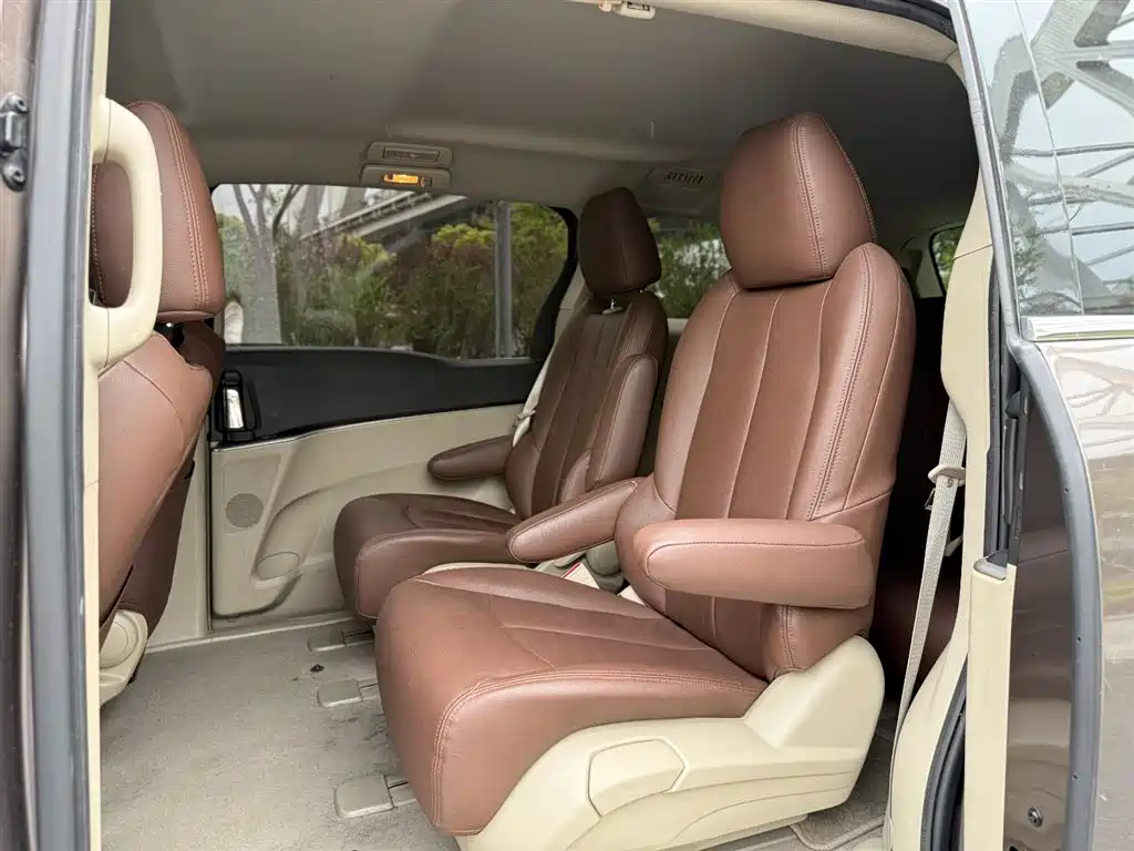 Buick GL8 2017 25S Comfort China V фото 8