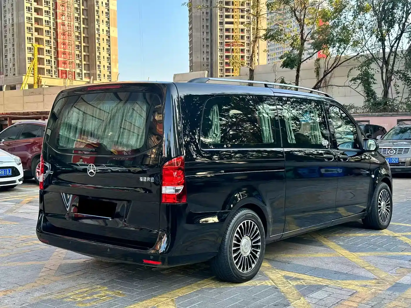 Mercedes-Benz Vito 2018 2.0T Business Edition China VI фото 11