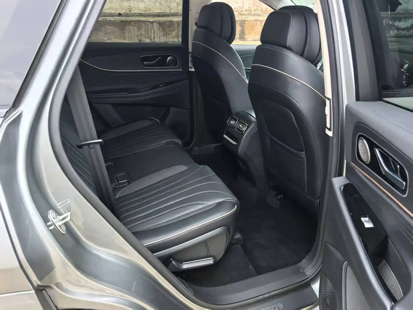 Chery Tiggo 9 2023 2023 2.0T DCT 2WD Luxury 5-Seater