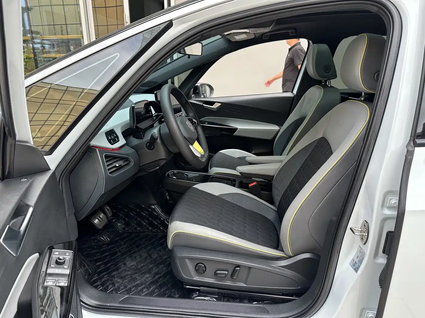 Volkswagen ID.3 2023 Upgraded Ultimate Intelligence Edition фото 6