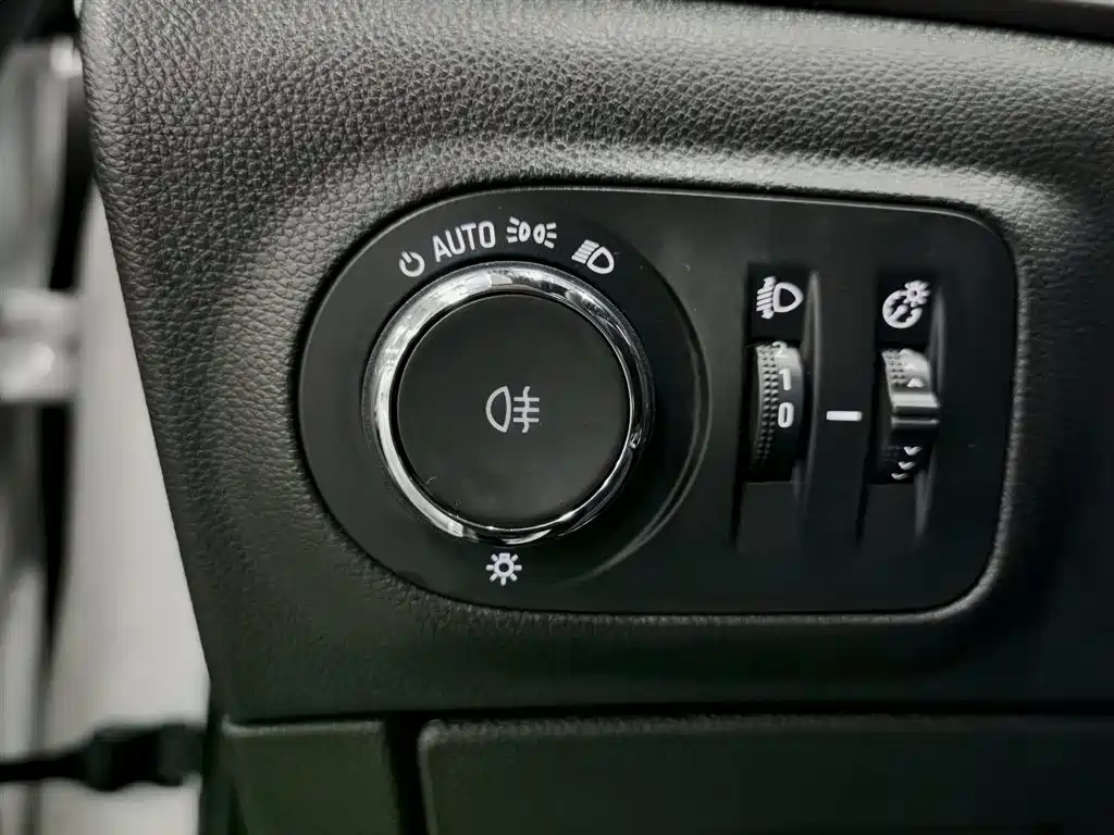 Buick Verano 2020 GS 20T CVT Luxury фото 21