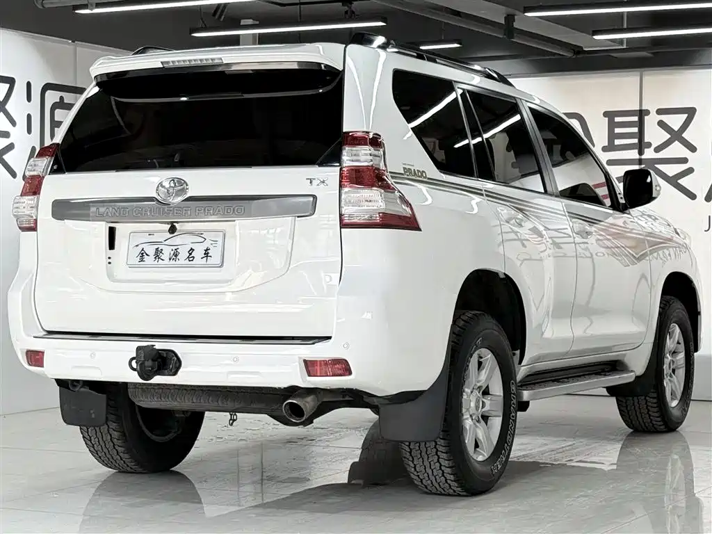 Toyota Prado 2014 4.0L Automatic TX-L фото 6