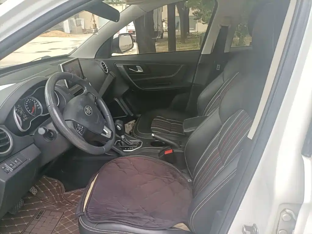 Besturn X40 2017 2017 1.6L Automatic Luxury
