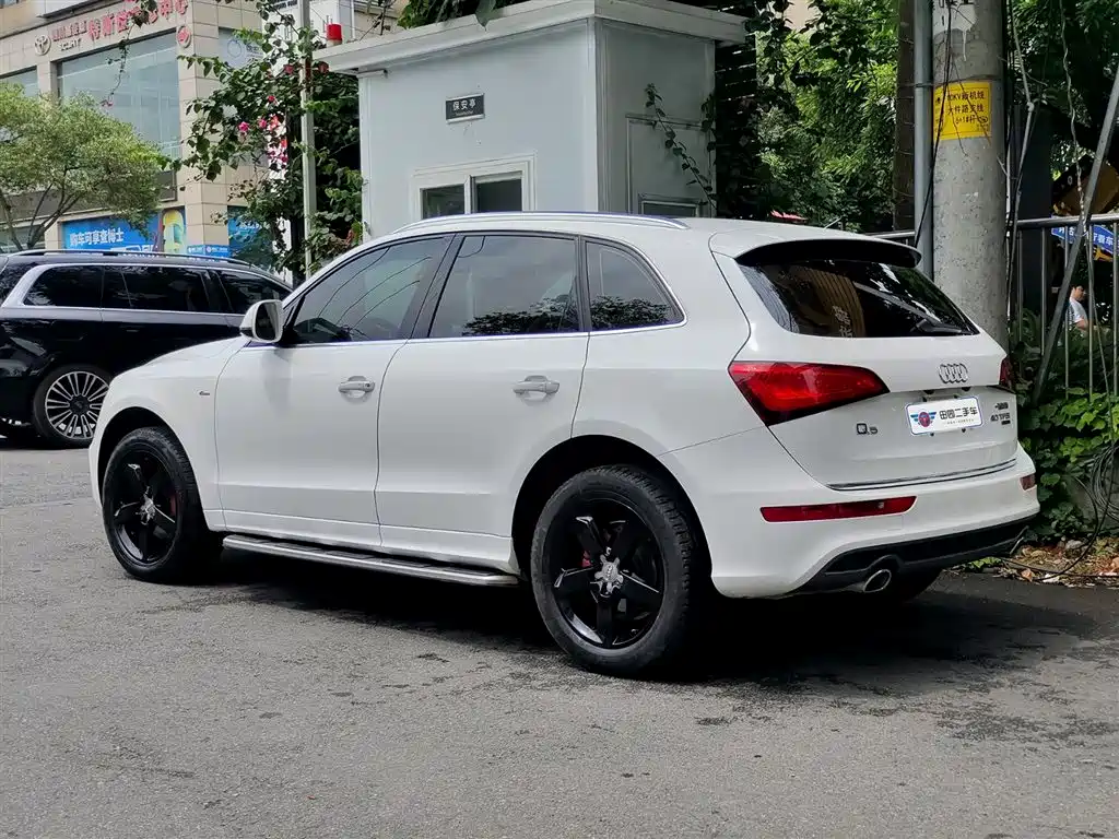 Audi Q5 2018 Collector's Edition 40 TFSI Progressive фото 4