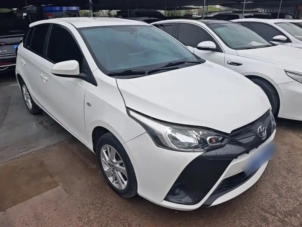 Toyota YARiS L Zhi Xuan 2016 Facelift 1.5E CVT Charming Edition фото 4
