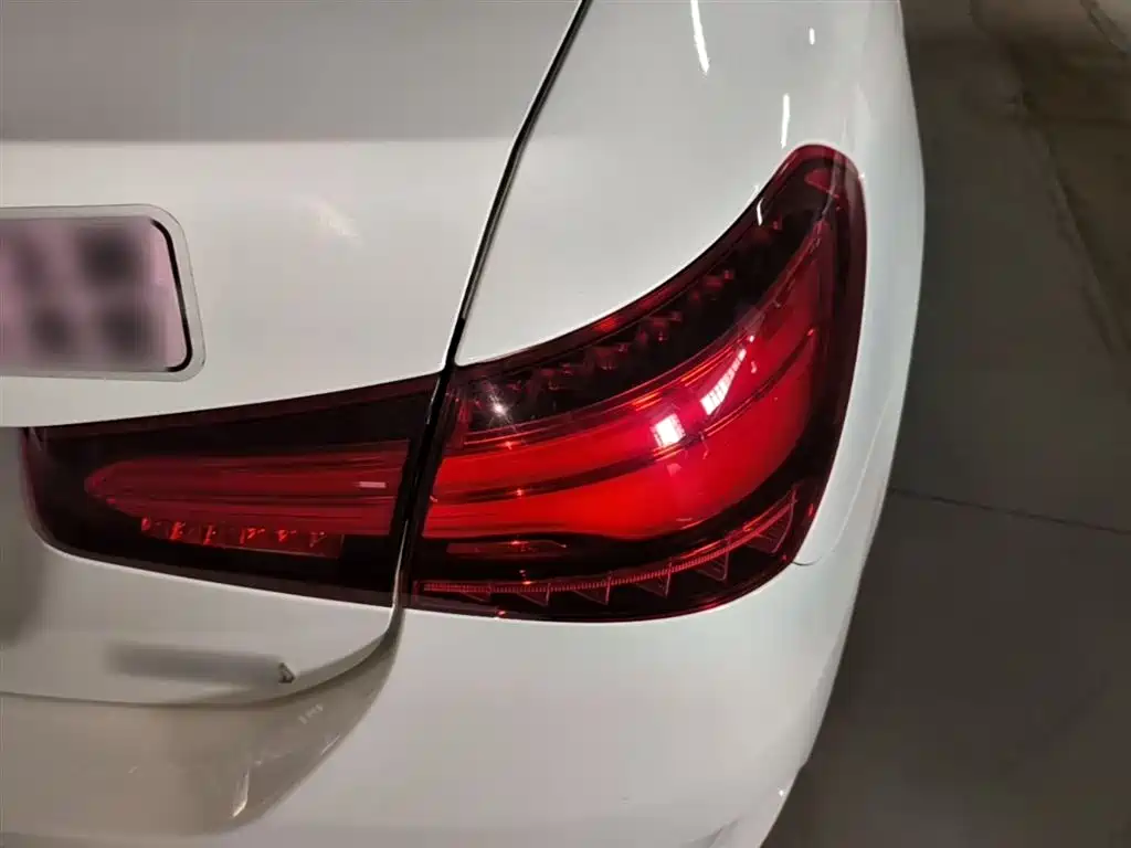 Mercedes-Benz A-Class 2022 Facelift III A 200 L Sport Sedan Fashion фото 8