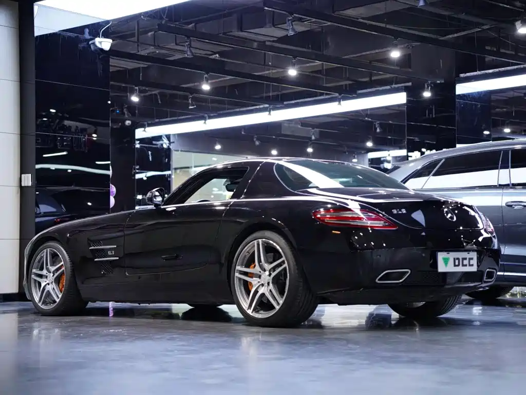 Mercedes-Benz SLS AMG 2013 2011 SLS AMG