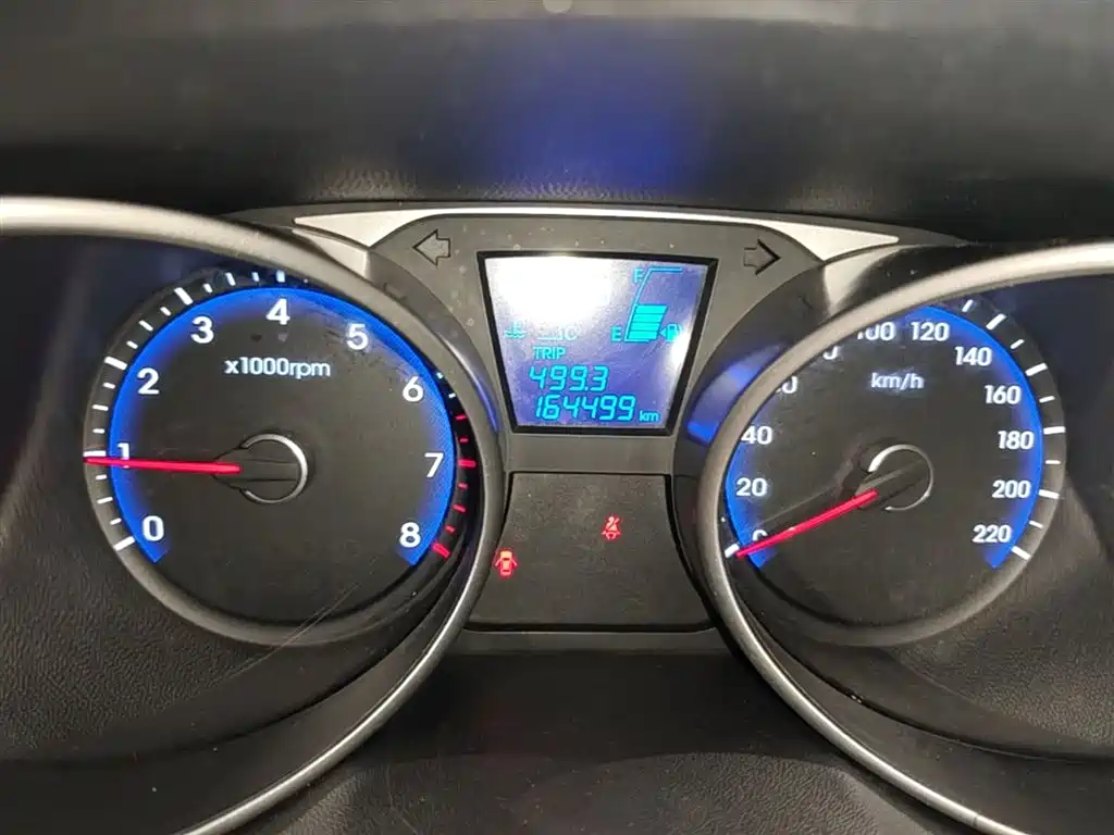 Hyundai Beijing Hyundai ix35 2015 2.0L Automatic 2WD Smart Type China IV фото 12