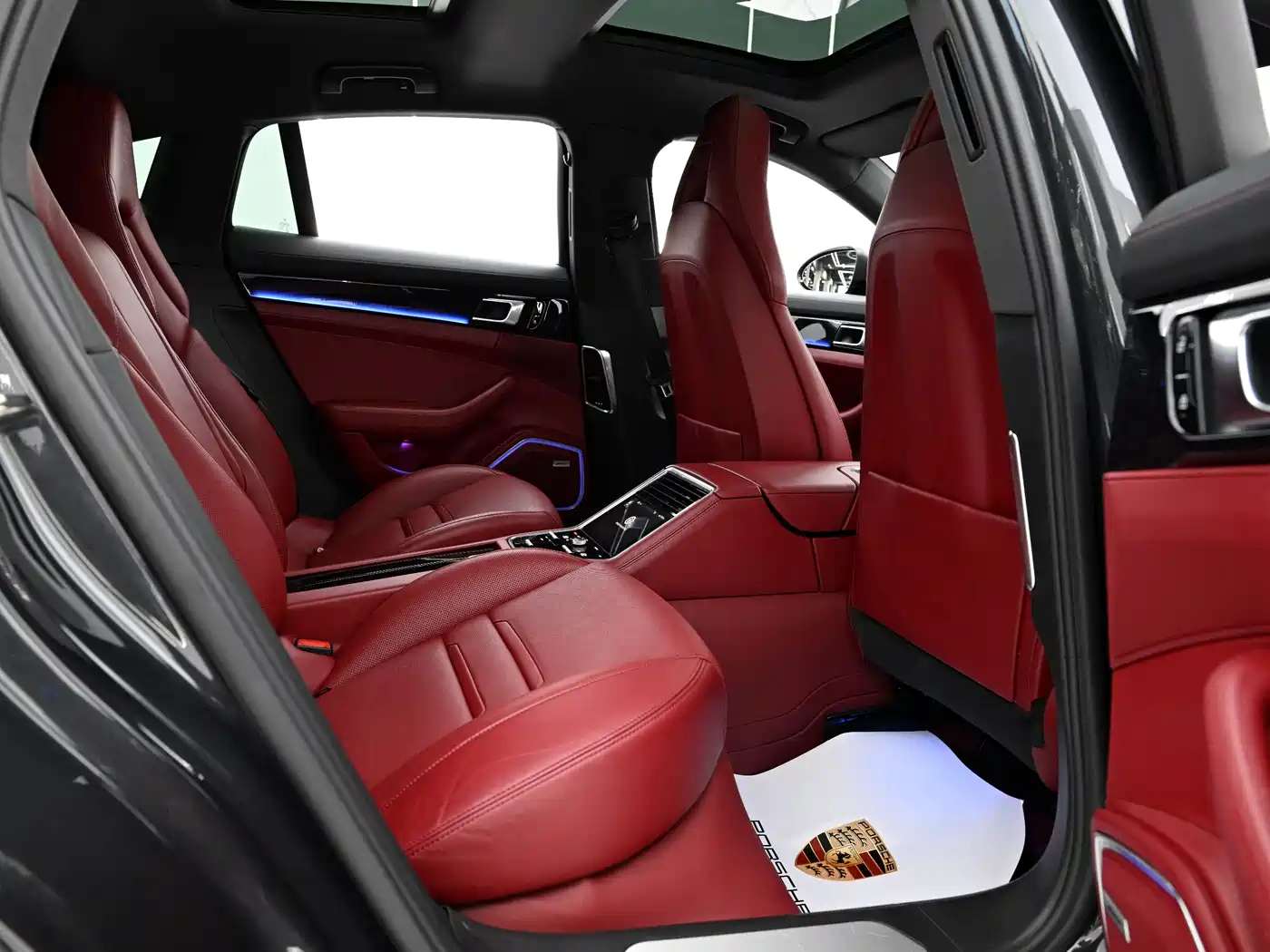 Porsche Panamera 2020 Panamera 10th Anniversary Edition 2.9T фото 6