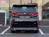 Фото 29 - Toyota Vellfire