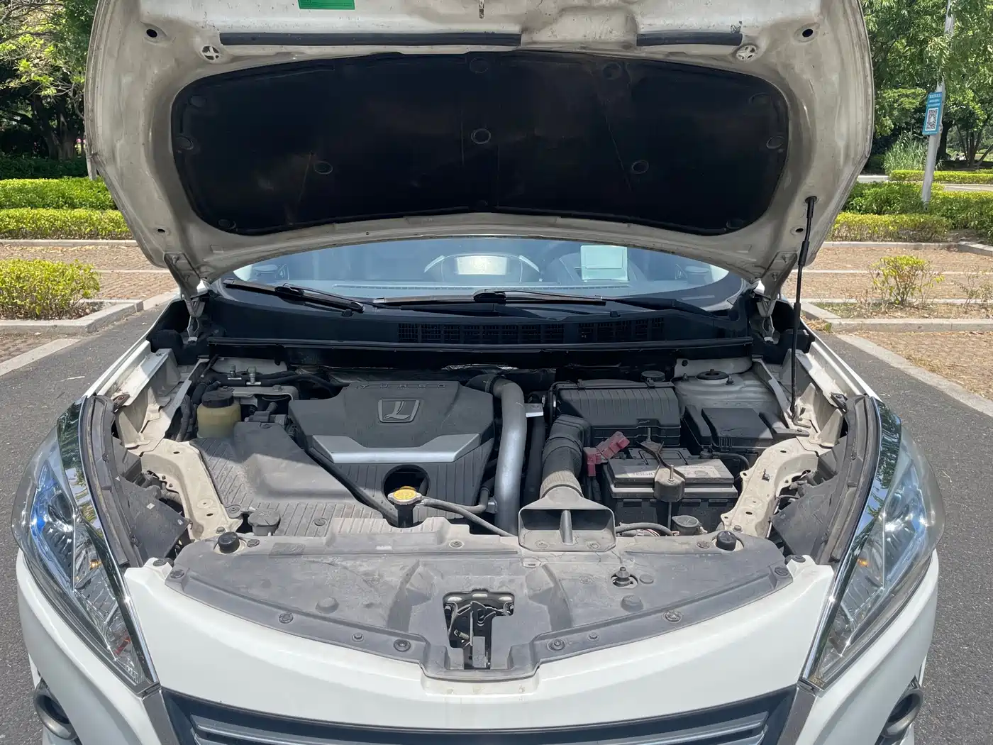 Luxgen U6 SUV 2014 2014 1.8T Fashion