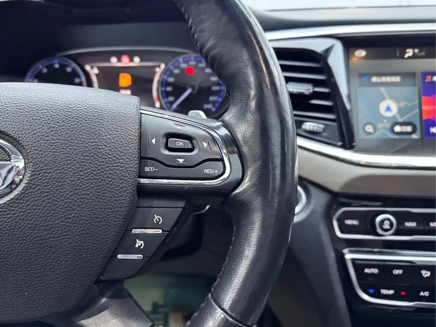 GAC Trumpchi Trumpchi GS8 2017 320T 2WD Luxury Smart Connect (7-seater) фото 21