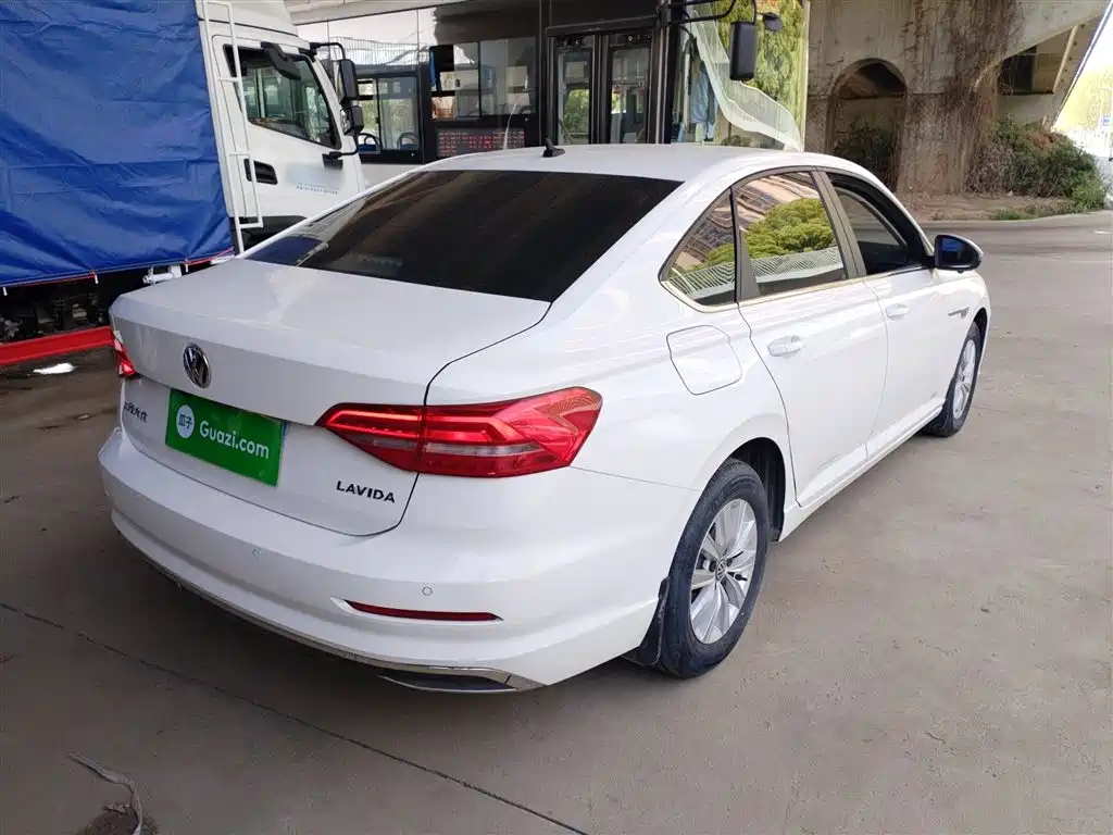 Volkswagen Lavida 2019 1.5L Automatic Trend Edition China VI фото 5