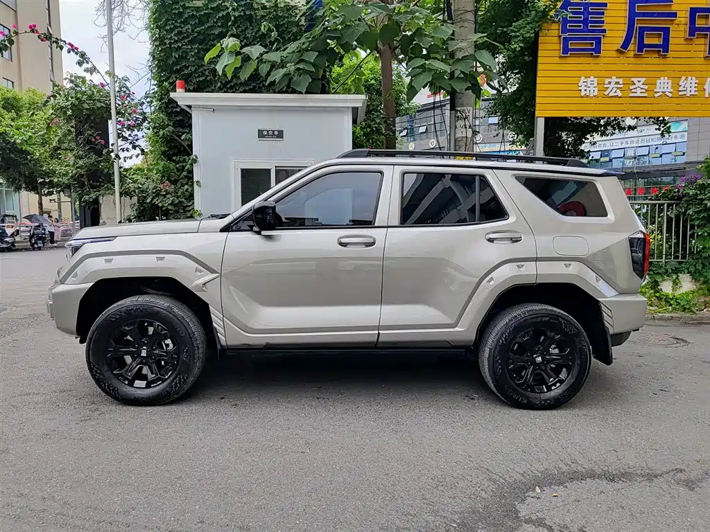 Tank 400 New Energy 2024 Hi4-T Off-Road Edition фото 3