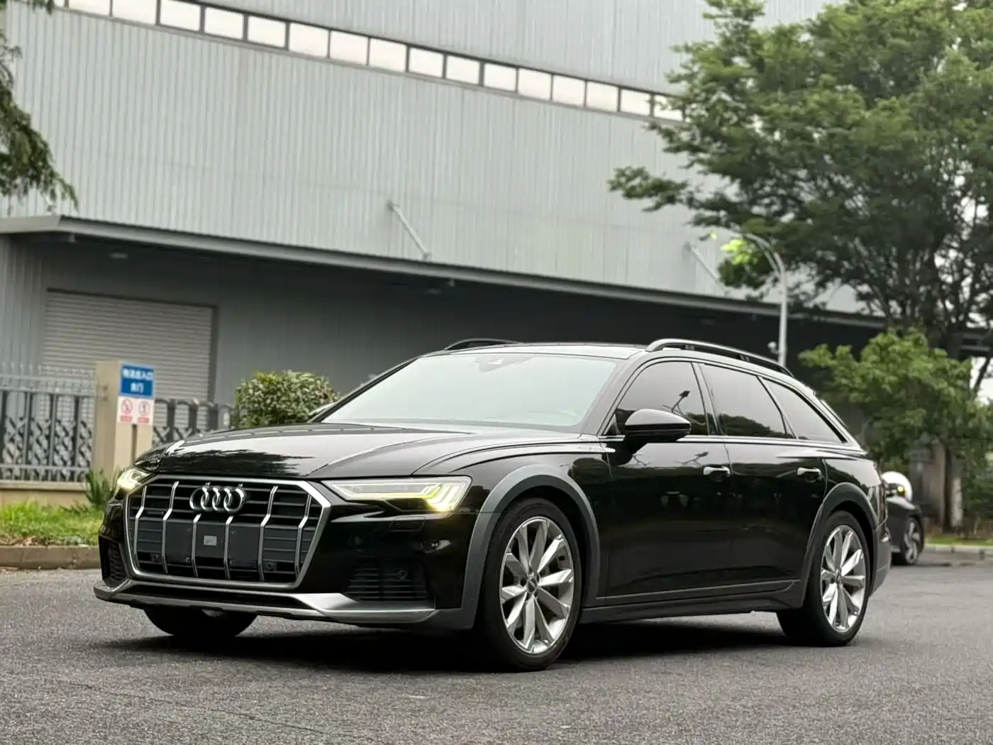 Audi A6 (Import) 2020 allroad quattro Explorer 55 TFSI Premium Off-Road