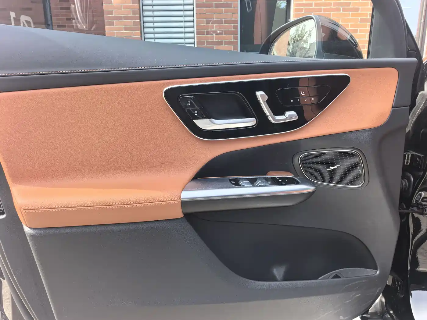 Mercedes-Benz GLC 2024 GLC 300 L 4MATIC Dynamic 5-seater фото 17