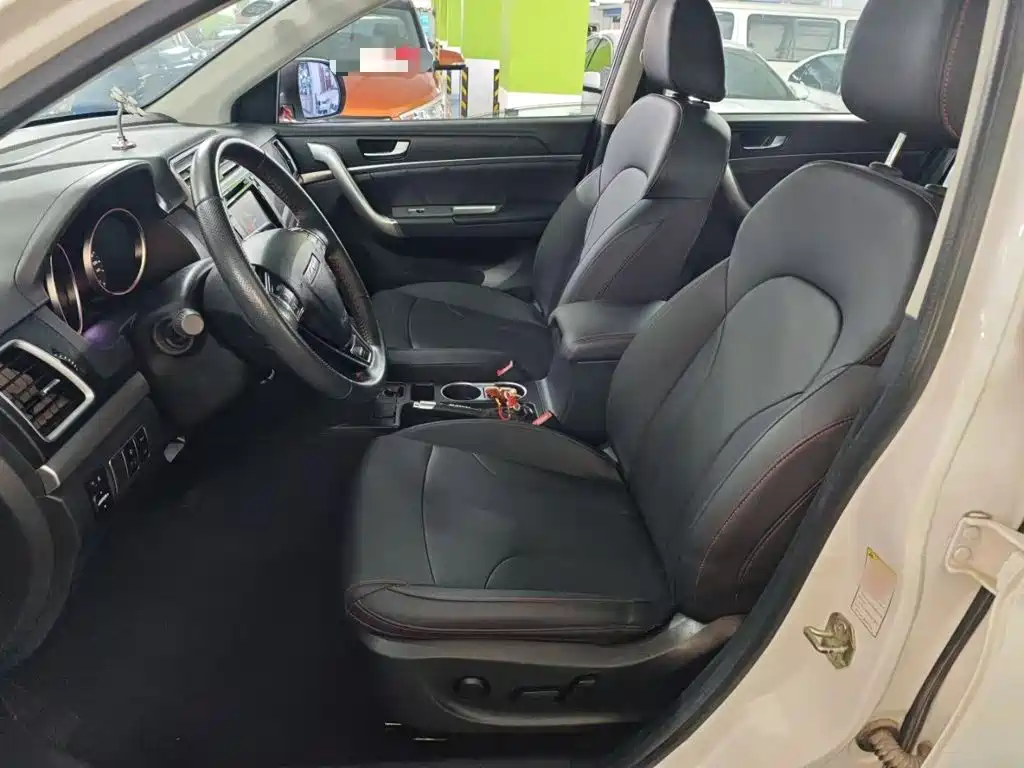 Haval M6 2017 2017 1.5T Automatic 2WD Premium