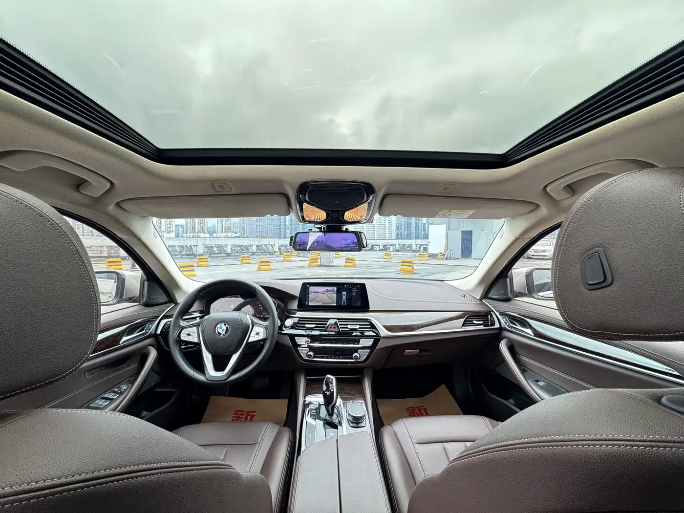 BMW 5 Series 2020 525Li Luxury Package фото 13