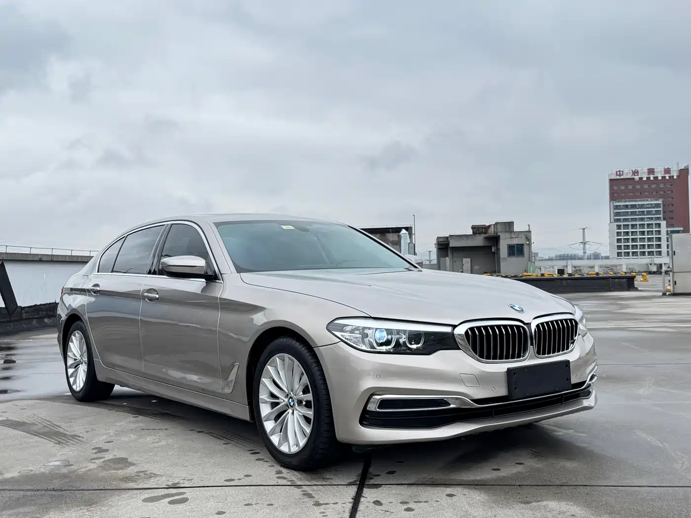 BMW 5 Series 2020 525Li Luxury Package фото 3