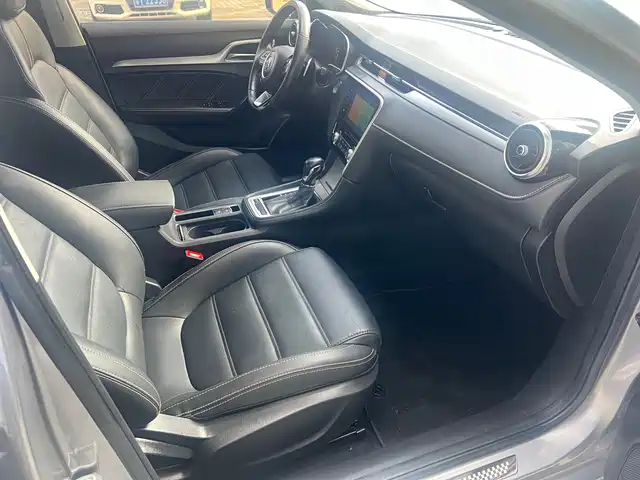 MG MG6 2019 20T Automatic Trophy Competition Edition + BOSE Audio Luxury Package — фото 5