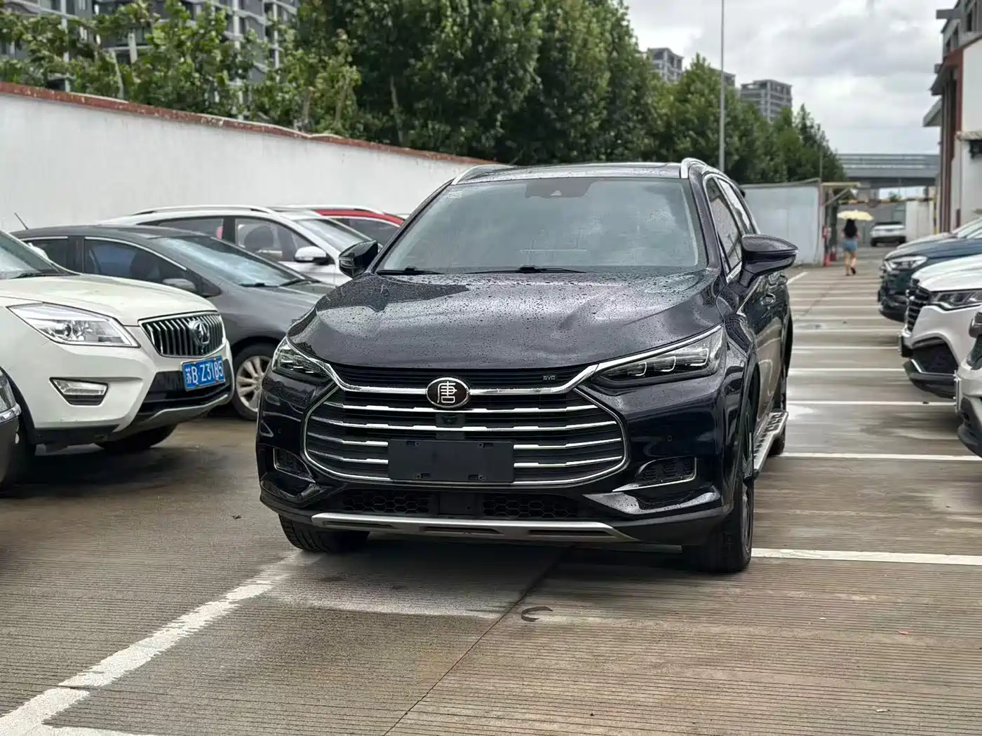 BYD Tang 2018 2018 2.0T Automatic Smart Connection Honor Edition 7-Seater China V