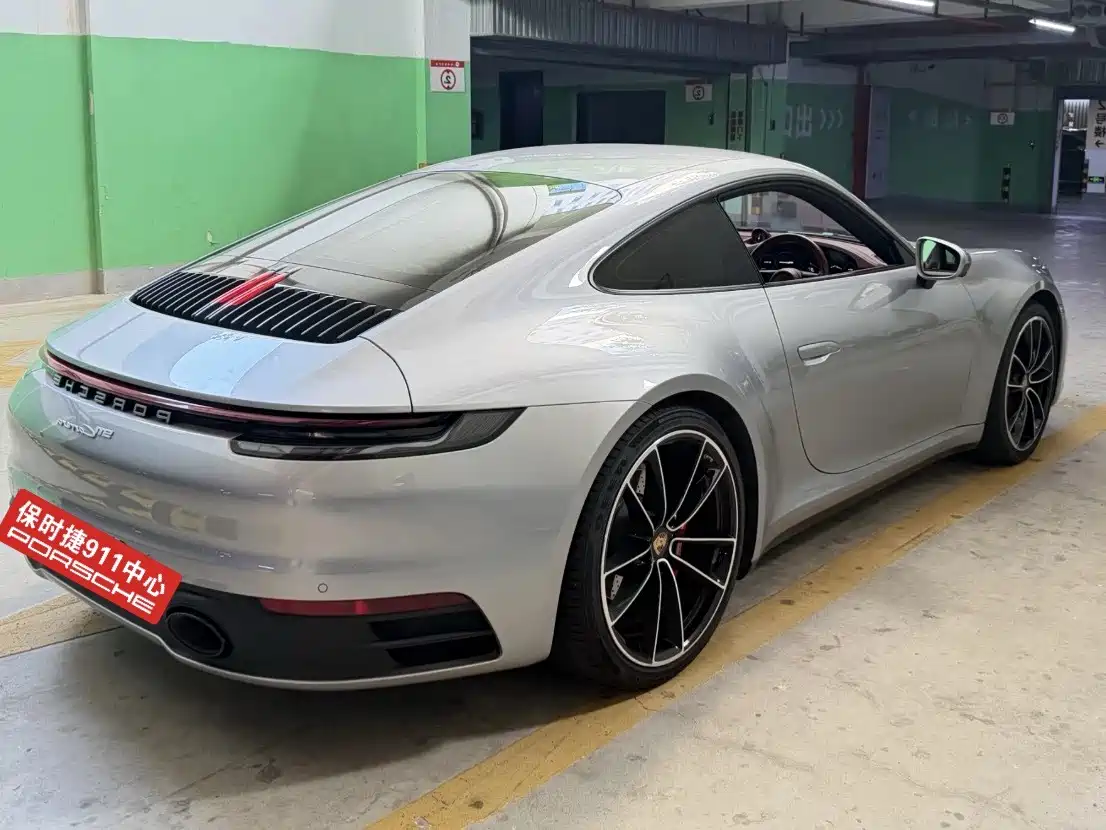 Porsche 911 2023 Carrera 3.0T фото 5