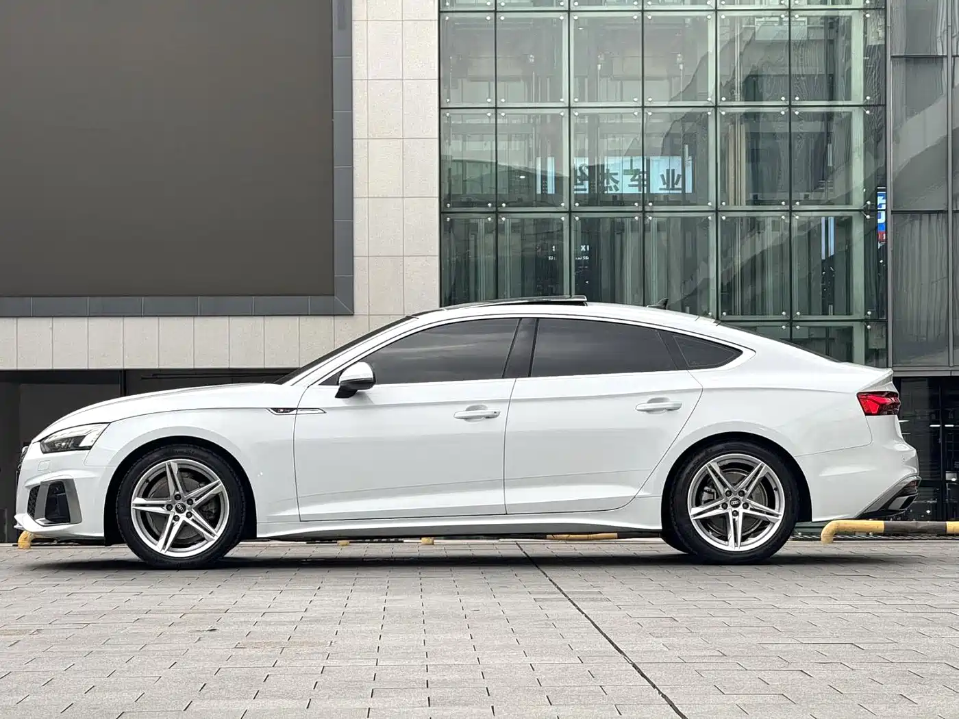 Audi A5 (Import) 2021 Sportback 40 TFSI Fashion Dynamic фото 7