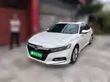 Фото 1 - Honda Accord