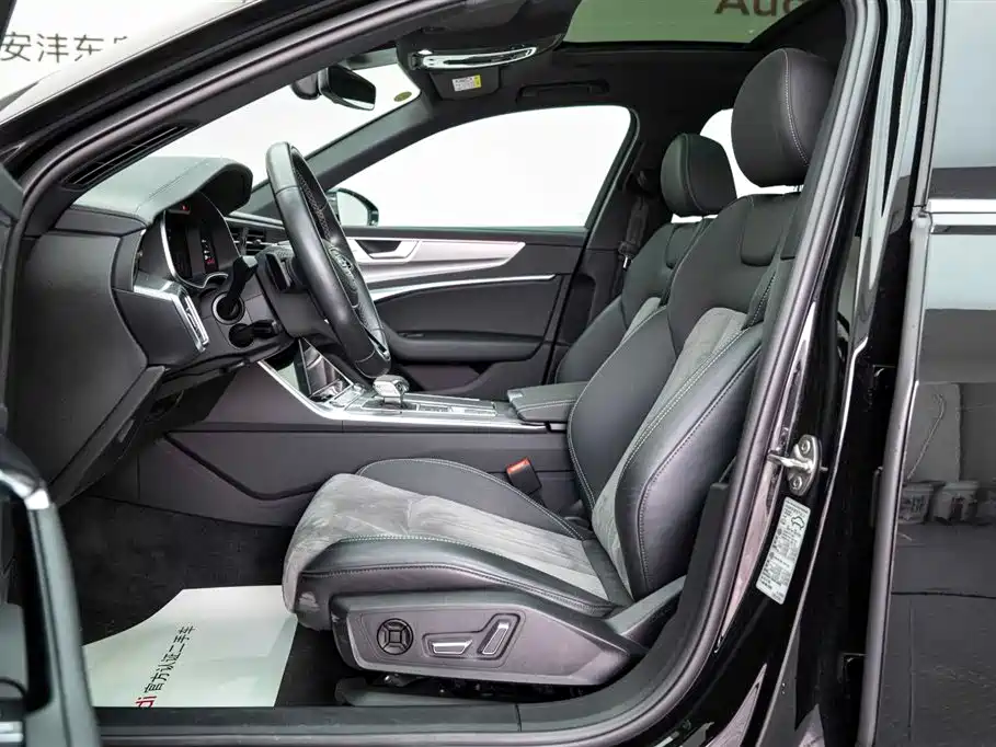 Audi A6L 2023 40 TFSI Luxury Dynamic фото 3