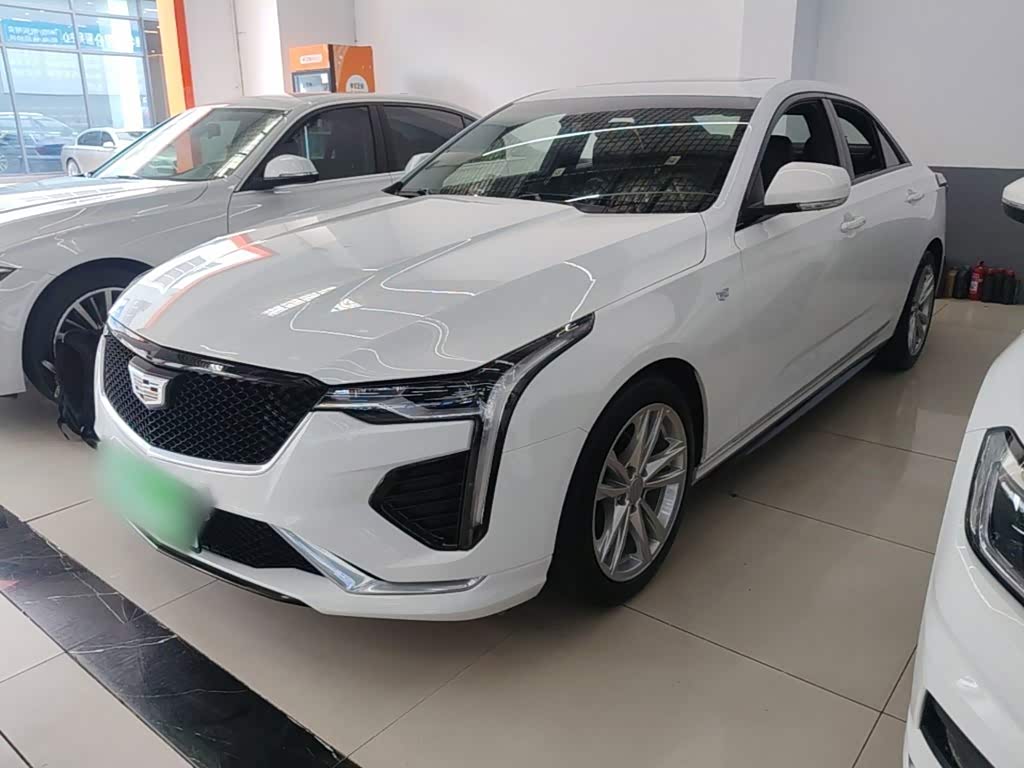 Cadillac CT4